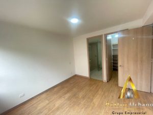 foto_104782_901271444_7402005538_ss