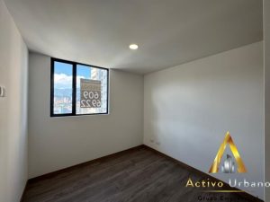 foto_104782_901271444_7408417652_ss