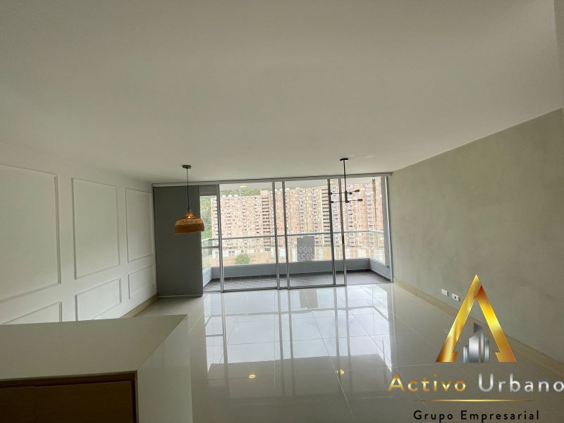 foto_104782_901271444_7442769901_ss