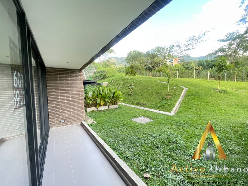 foto_104782_901271444_7446243771_ss