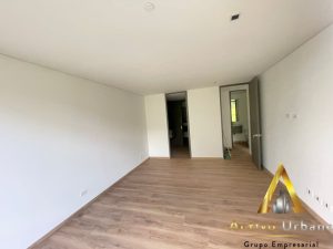 foto_104782_901271444_7447077990_ss