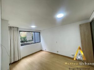 foto_104782_901271444_7475851400_ss