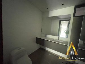 foto_104782_901271444_7478340067_ss