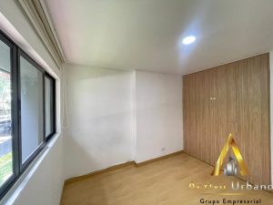 foto_104782_901271444_7495973109_ss