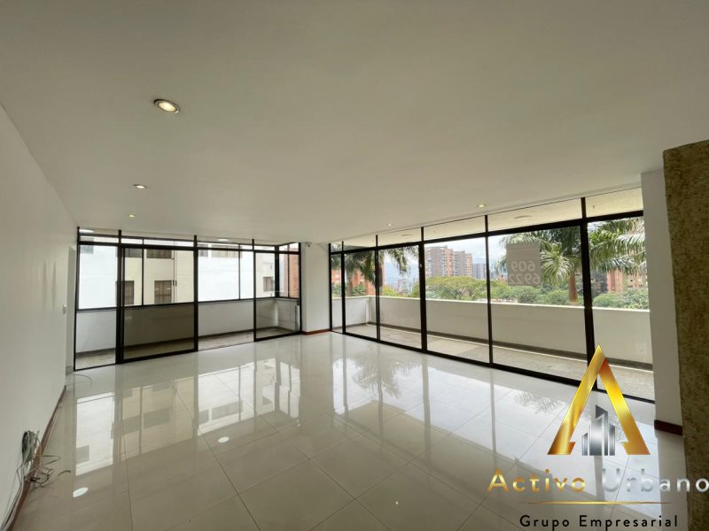 foto_104782_901271444_7496132753_ss