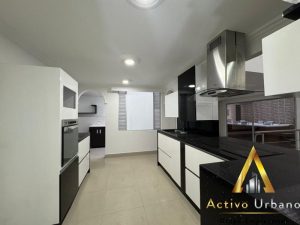 foto_104782_901271444_7526968191_ss