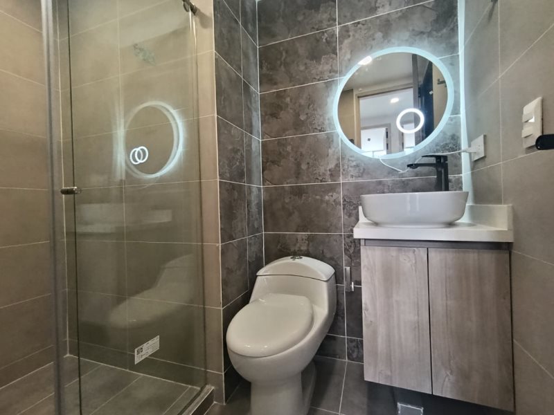 foto_104782_901271444_7537721793_ss