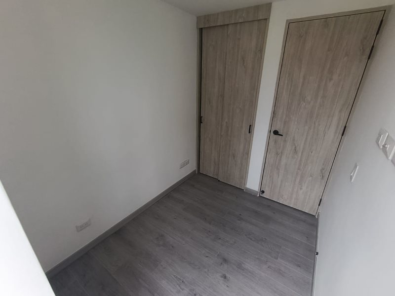 foto_104782_901271444_7550754854_ss