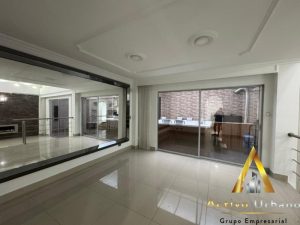 foto_104782_901271444_7559574515_ss