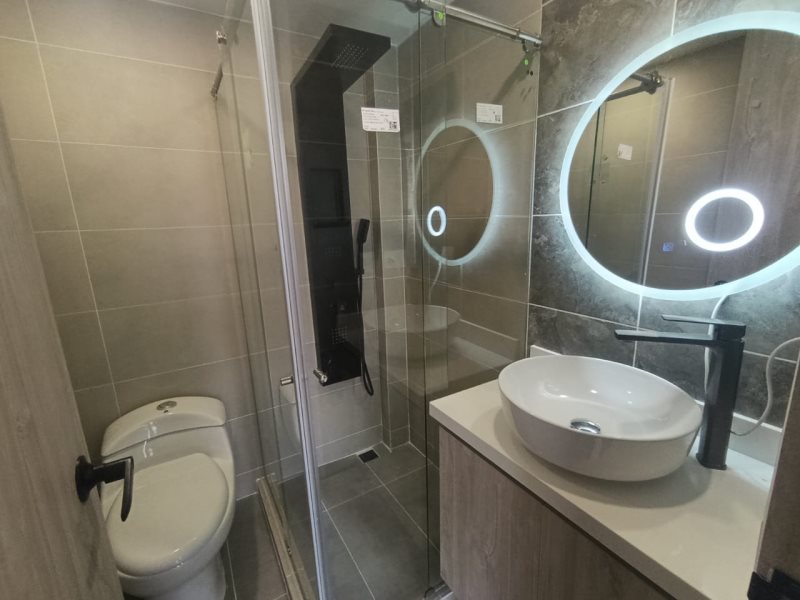 foto_104782_901271444_7572842312_ss