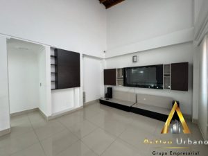 foto_104782_901271444_7590198646_ss