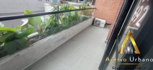 foto_104782_901271444_7642681680_ss