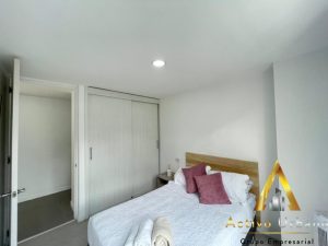 foto_104782_901271444_7648288241_ss