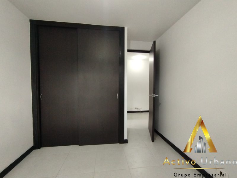 foto_104782_901271444_7660221041_ss