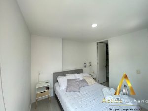 foto_104782_901271444_7665778894_ss