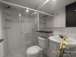 foto_104782_901271444_7713336415_ss