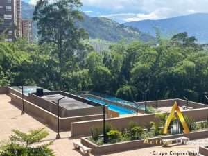 foto_104782_901271444_7792482540_ss