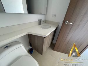 foto_104782_901271444_7823799676_ss