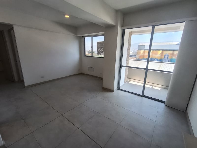 foto_104782_901271444_7854481179_ss