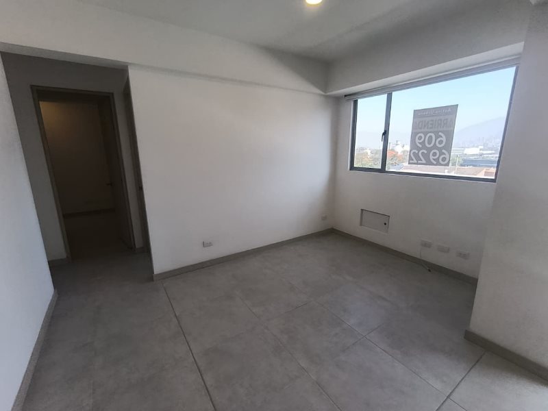 foto_104782_901271444_7865845756_ss