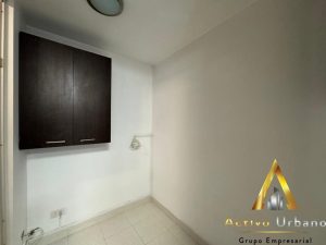 foto_104782_901271444_7870152770_ss