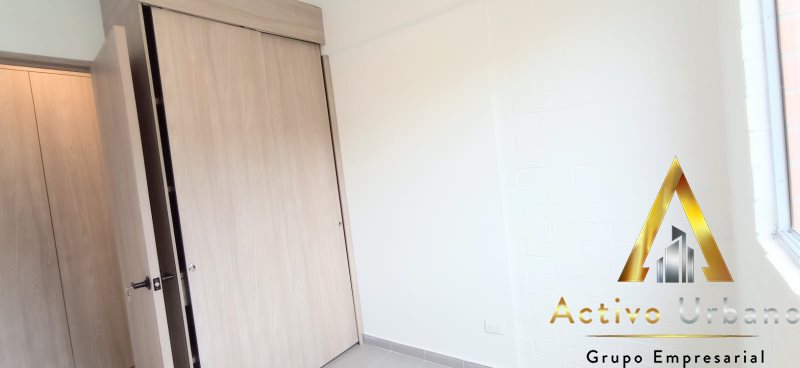 foto_104782_901271444_8016309947_ss