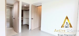 foto_104782_901271444_8016338091_ss