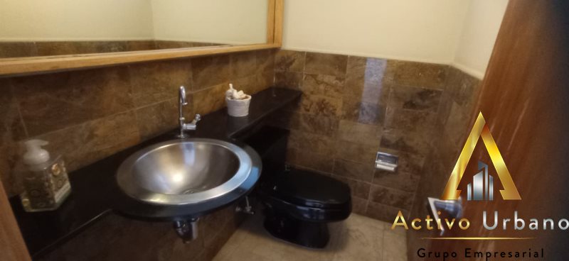 foto_104782_901271444_8029123214_ss