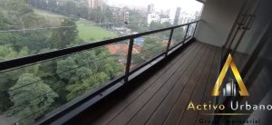 foto_104782_901271444_8029168584_ss