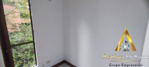 foto_104782_901271444_8178887211_ss