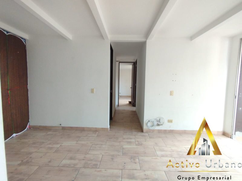 foto_104782_901271444_8181652048_ss