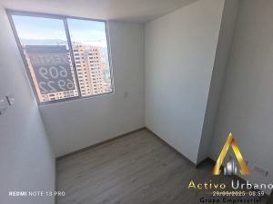 foto_104782_901271444_8190396476_ss