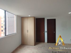 foto_104782_901271444_8191523956_ss