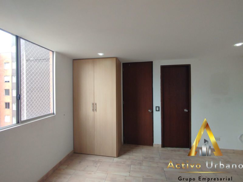 foto_104782_901271444_8191523956_ss