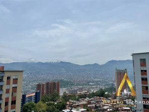 foto_104782_901271444_8196492105_ss