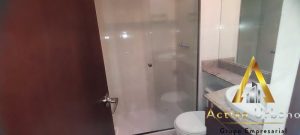 foto_104782_901271444_8202923687_ss