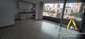 foto_104782_901271444_8236744594_ss