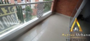 foto_104782_901271444_8263110240_ss