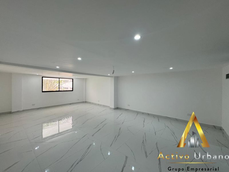 foto_104782_901271444_8282499470_ss