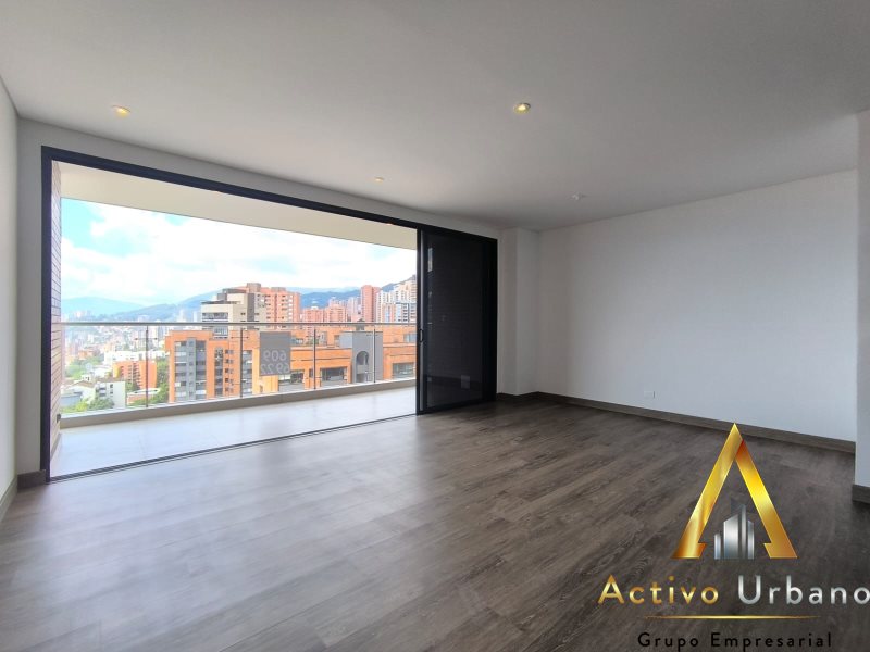 foto_104782_901271444_8341548535_ss