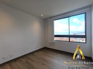 foto_104782_901271444_8374992882_ss