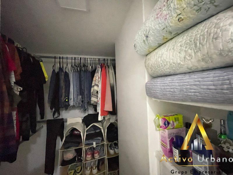 foto_104782_901271444_8381837369_ss