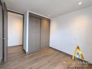 foto_104782_901271444_8385030094_ss