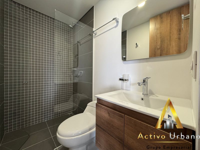 foto_104782_901271444_8412853835_ss