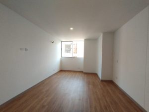 foto_104782_901271444_8510596942_ss