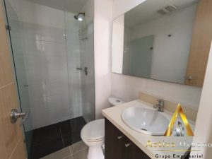 foto_104782_901271444_8583585428_ss