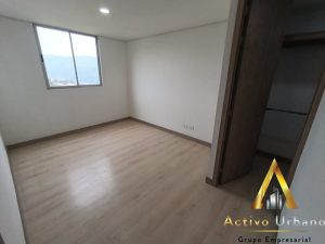 foto_104782_901271444_8749592522_ss