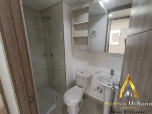 foto_104782_901271444_8796234357_ss