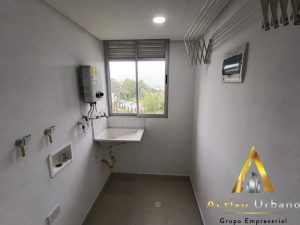 foto_104782_901271444_8813529447_ss