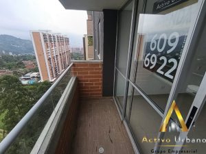 foto_104782_901271444_8823079900_ss